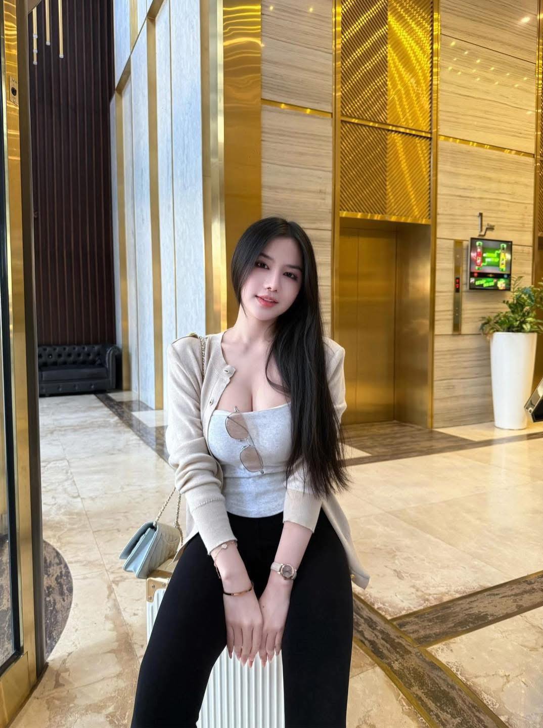 海角社区披风封神妈妈特色视频